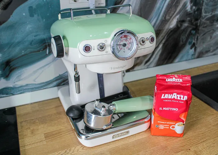 Italian Style' 부쿠레슈티